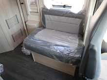 Autotrail F-Line F70 2024 Motorhome13