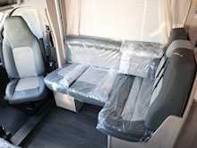 Autotrail F-Line F70 2024 Motorhome15