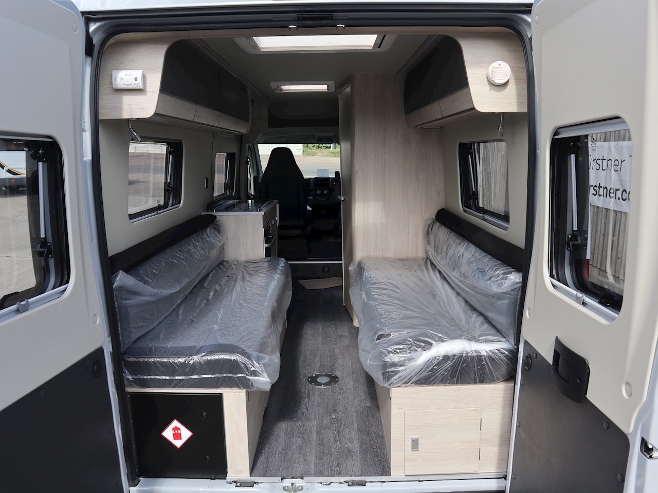 New Autotrail Expedition 2022 66 Van For Sale in Essex (N1209 ...