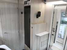 Autotrail F-Line 2023 F6017