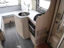 Autotrail F-Line 2024 F688