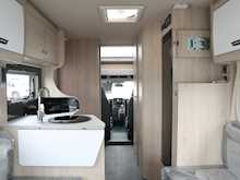 Autotrail F-Line 2024 F6812