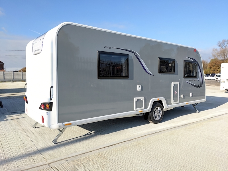 2022 Bailey Phoenix +640 Caravan - Large 6
