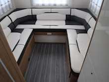 Rollerteam Autoroller 746  Motorhome17