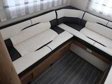 Rollerteam Autoroller 746  Motorhome18