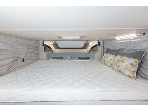 Autotrail F-Line 2023 F60 - Large 4
