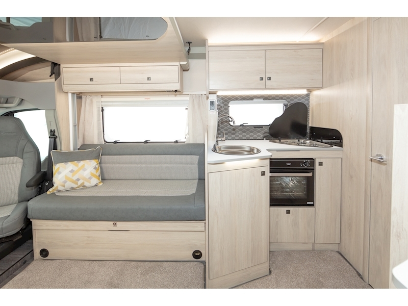 Autotrail F-Line 2023 F60 - Large 6