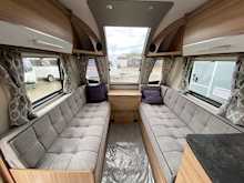 Bailey Phoenix 2022 +6503