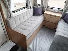Bailey Phoenix +640 2023 Caravan5
