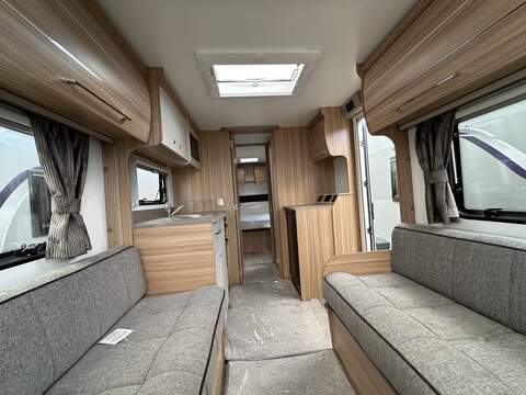 Bailey Phoenix GT75 640 Caravan - N1448