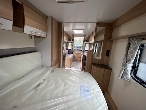 Bailey Phoenix +644  Caravan - Large 6