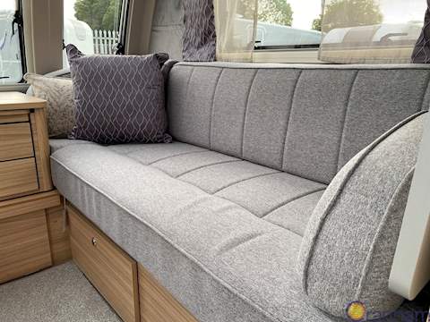 Bailey Unicorn Vigo Caravan - N1511