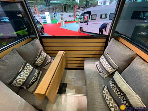 Hymer Venture S Campervan - N1546