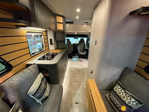 Hymer Venture S Campervan - N1546