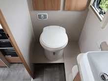 Bailey Adamo 60-4  Motorhome20