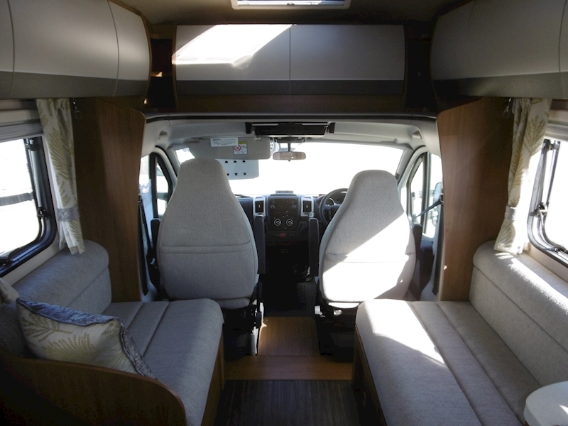 Autotrail Imala 2018 730 Lo-Line - Large 4