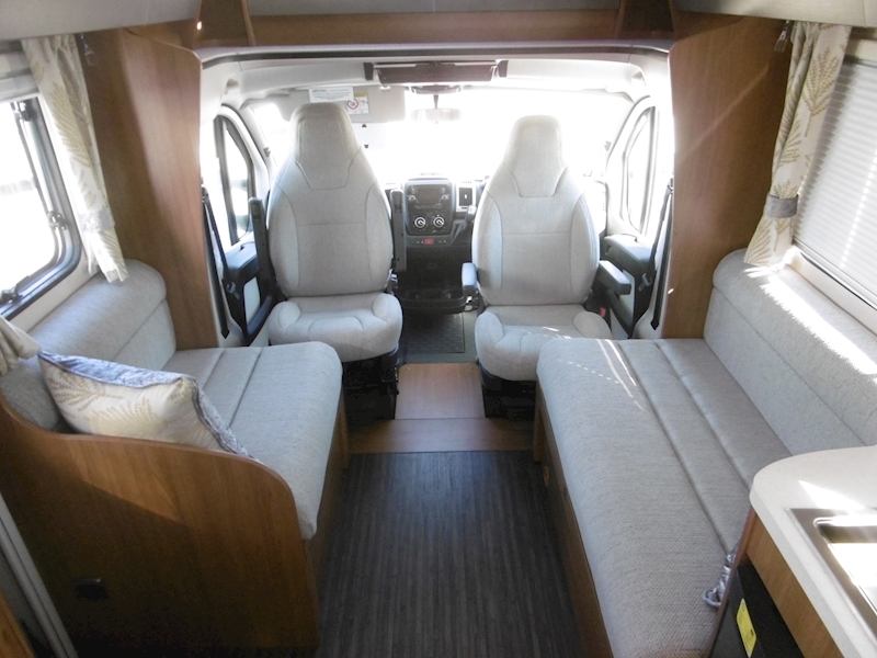 Autotrail Imala 2018 730 Lo-Line - Large 10