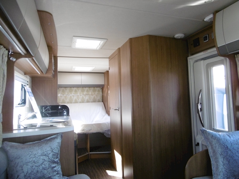 Autotrail Imala 2018 730 Lo-Line - Large 11