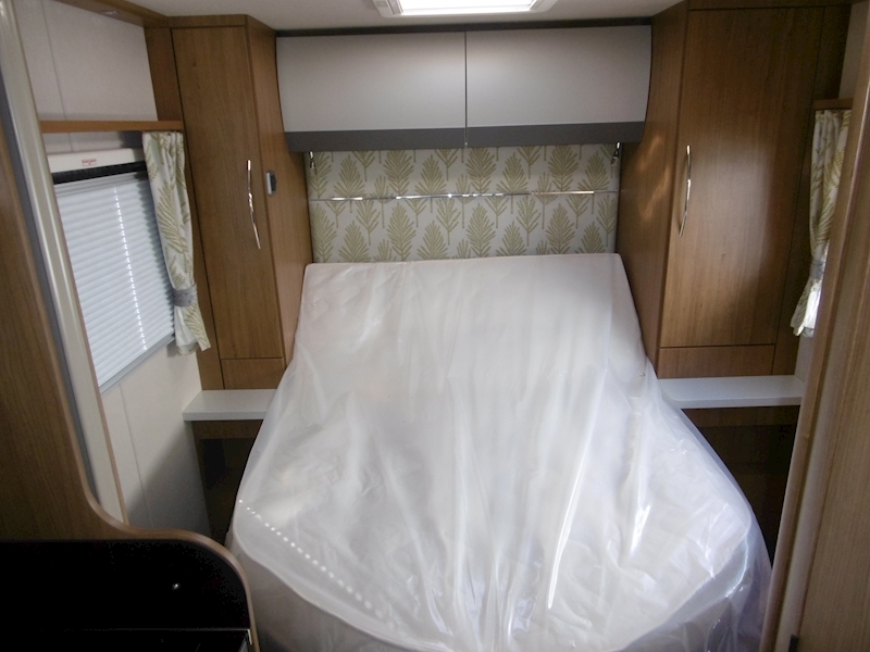 Autotrail Imala 2018 730 Lo-Line - Large 14