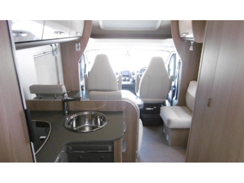 Burstner Lyseo Harmony 2018 T 690 G - Large 9