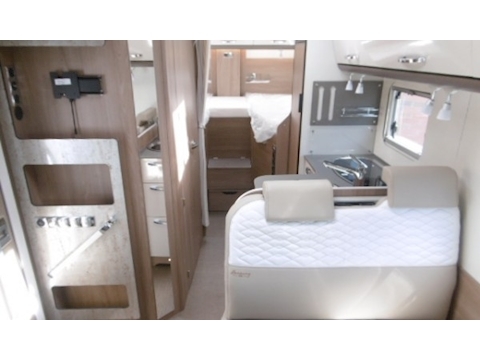 Burstner Lyseo Harmony 2018 T 690 G - Large 10