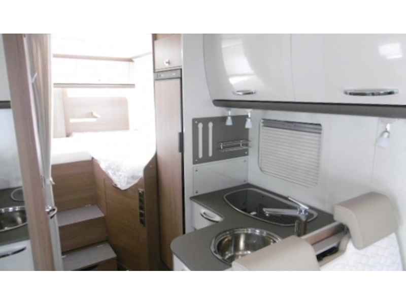 Burstner Lyseo Harmony 2018 T 690 G - Large 13