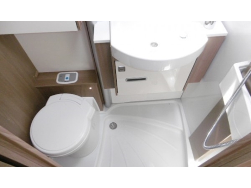 Burstner Lyseo Harmony 2018 T 690 G - Large 19