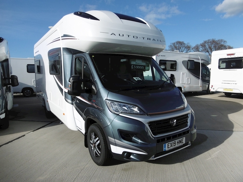 Autotrail Apache 2019 700 Hi-Line - Large 1