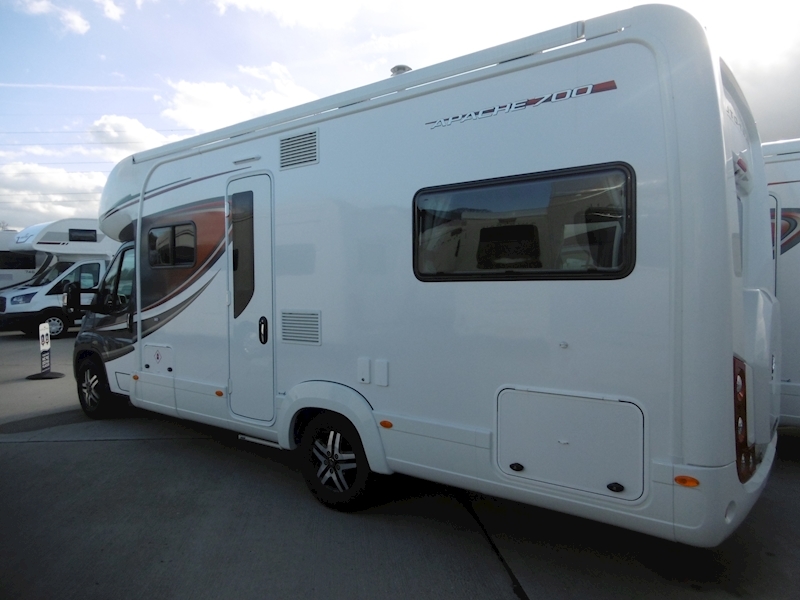 Autotrail Apache 2019 700 Hi-Line - Large 3