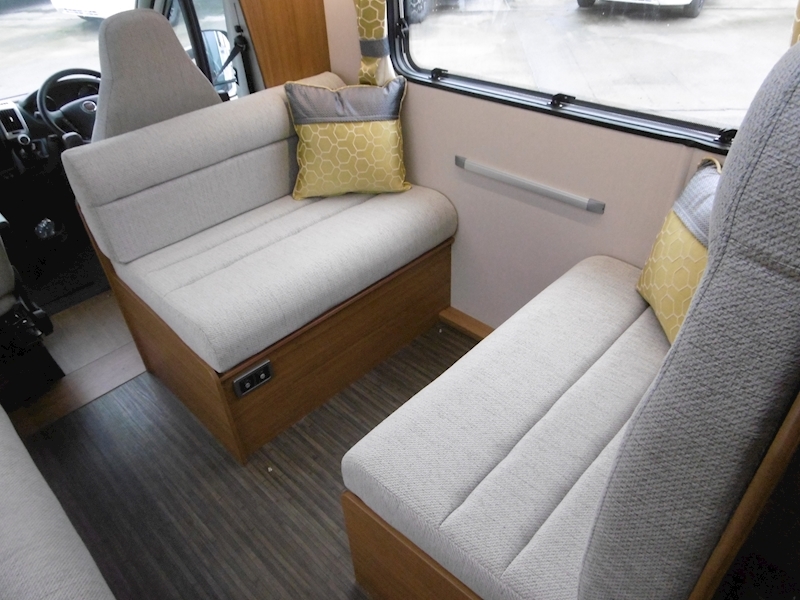 Autotrail Imala 2019 615 Hi-Line - Large 10