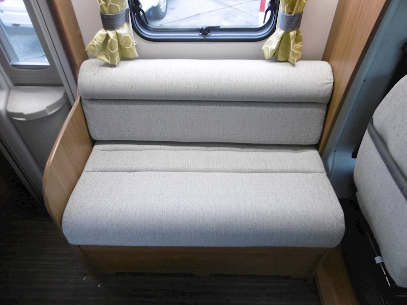 Autotrail Imala 2019 720 Hi-Line - Large 10