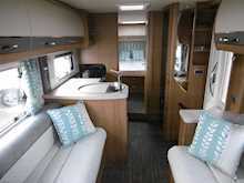 Autotrail Frontier 2019 Comanche8
