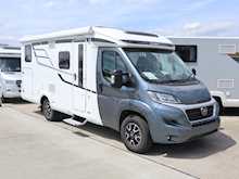 Hymer Exsis  T 5802