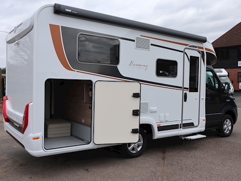 Burstner Lyseo M Harmony  Mercedes 690G - Large 4