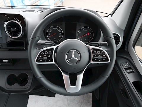 Burstner Lyseo M Harmony  Mercedes 690G - Large 14