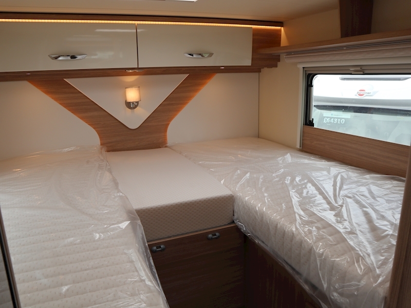 Burstner Lyseo M Harmony  Mercedes 690G - Large 34