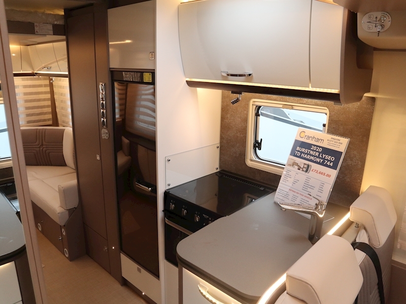Burstner Lyseo TD Harmony 2020 744 - Large 22