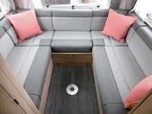 Autotrail Apache 2020 700 Hi-Line17