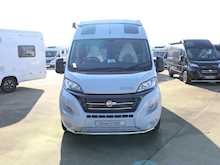 Burstner Eliseo 2021 C600 Elevating roof2