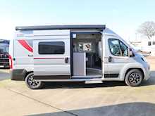Burstner Eliseo 2021 C600 Elevating roof7