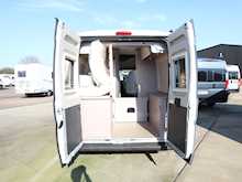 Burstner Eliseo 2021 C600 Elevating roof8