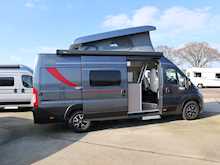 Burstner Eliseo 2021 C641 Elevating roof11