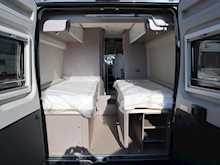 Burstner Eliseo 2021 C641 Elevating roof25