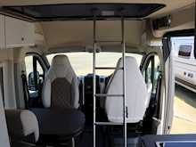 Burstner Eliseo 2021 C641 Elevating roof29