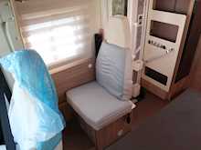 Burstner Delfin 2021 T727 G14