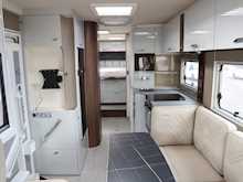 Burstner Elegance 2021 I 920 G16
