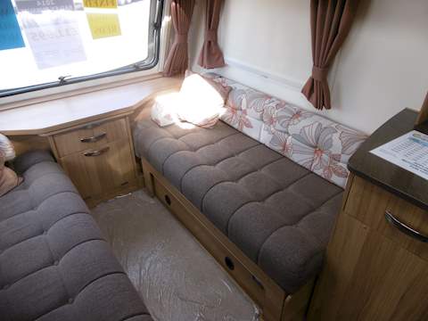 Bailey Pursuit Platinum Edition 550'4 - U1058