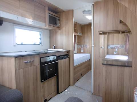 Bailey Pursuit Platinum Edition 550'4 - U1058