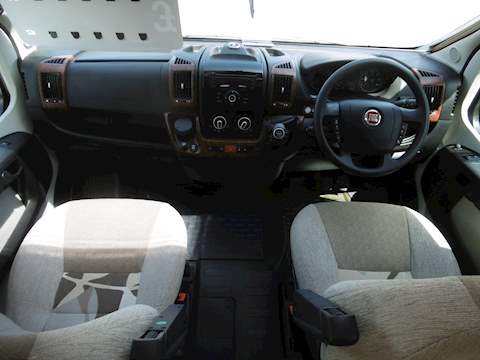 Bessacarr E562 E562 - U1060