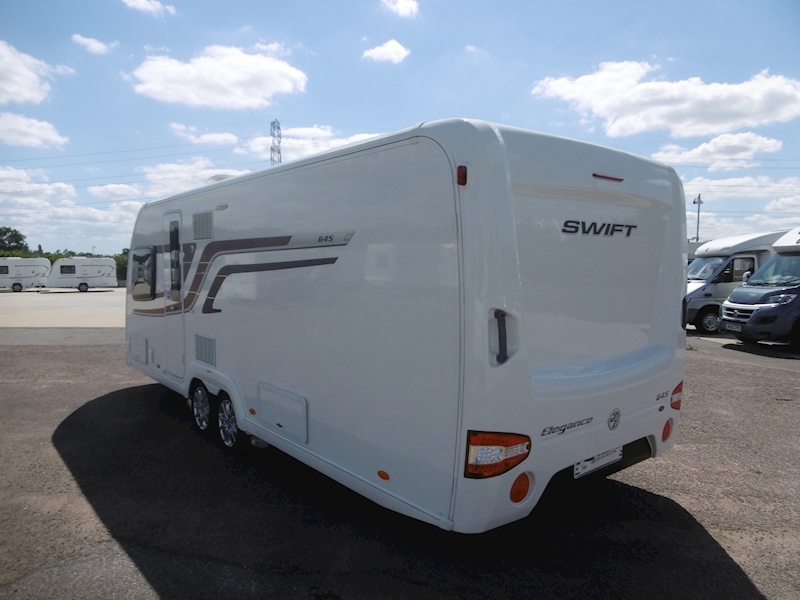 Swift Elegance 2015 645 - Large 4